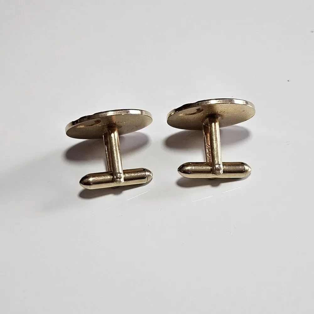 Vintage Swank Cufflinks Mens Gold Tone Metal Shell Design Set